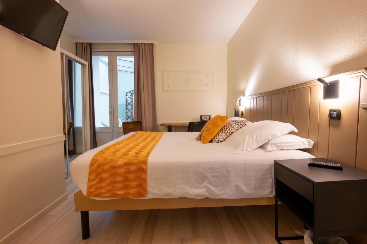 Logis Hotel Reve De Sable รัวย็อง ภายนอก รูปภาพ